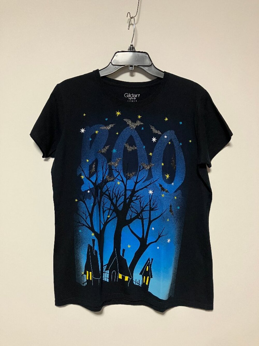 Gildan Softstyle Black Halloween BOO Graphic Tee Haunted House Spooky Tree Large